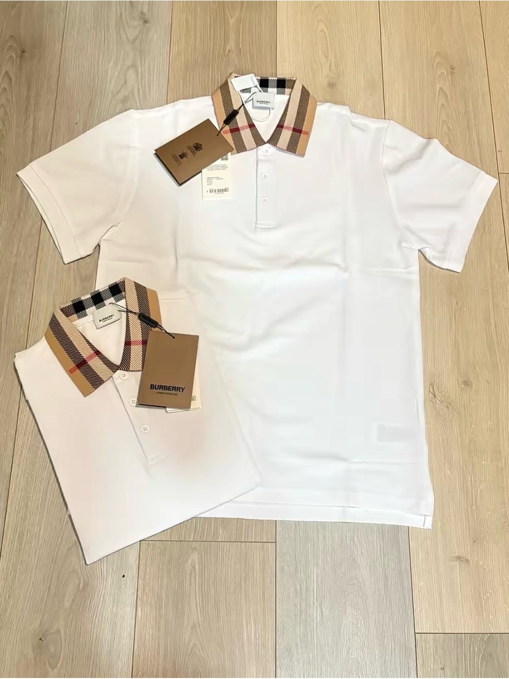 Burberry White Polo with Vintage Check Collar